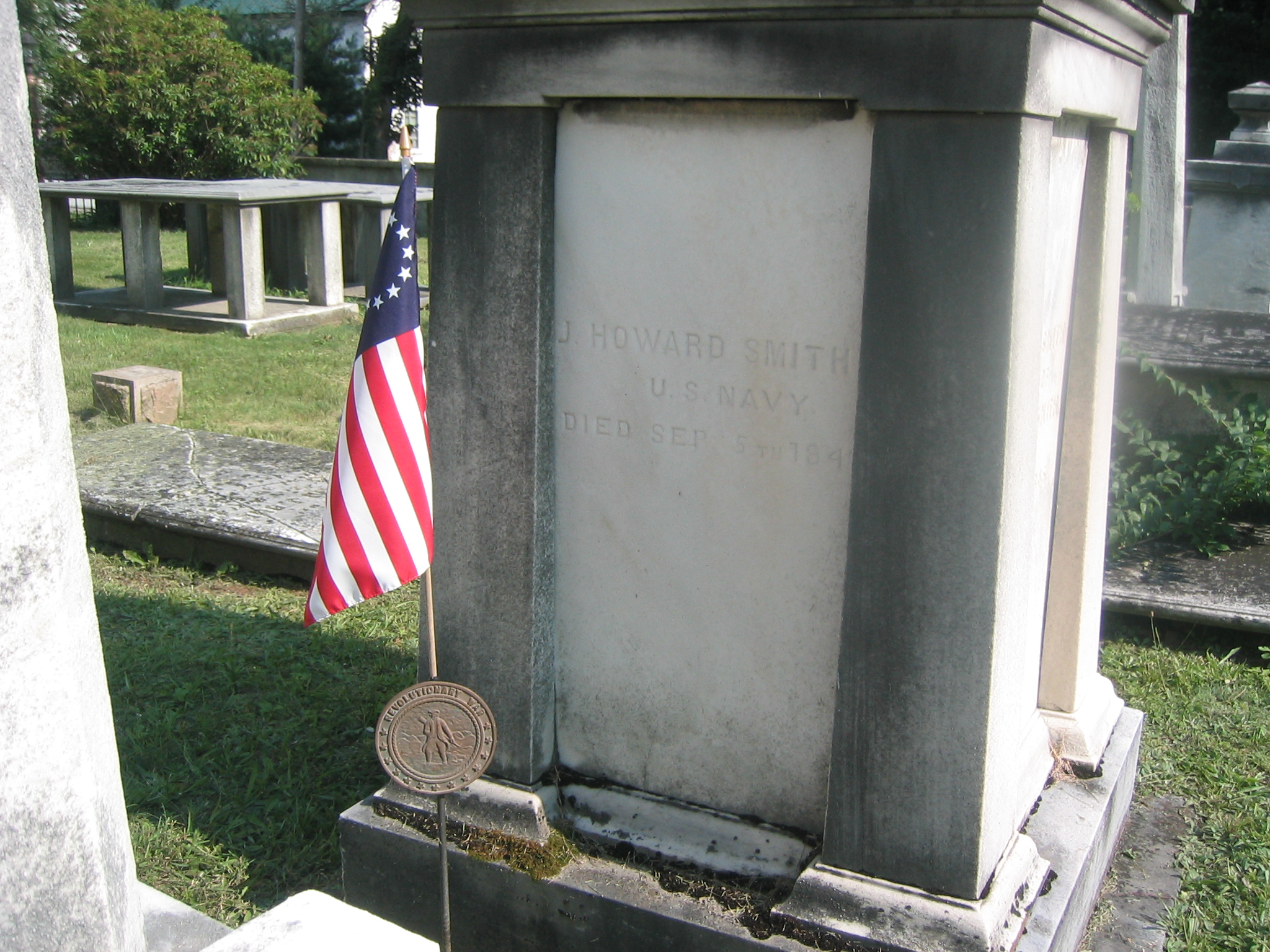 J Howard Smith grave